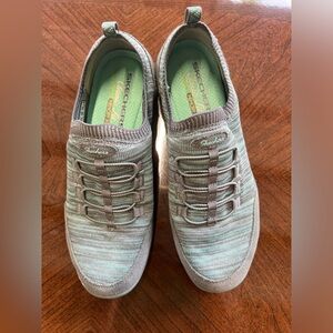 Skechers Size 8 Women’s